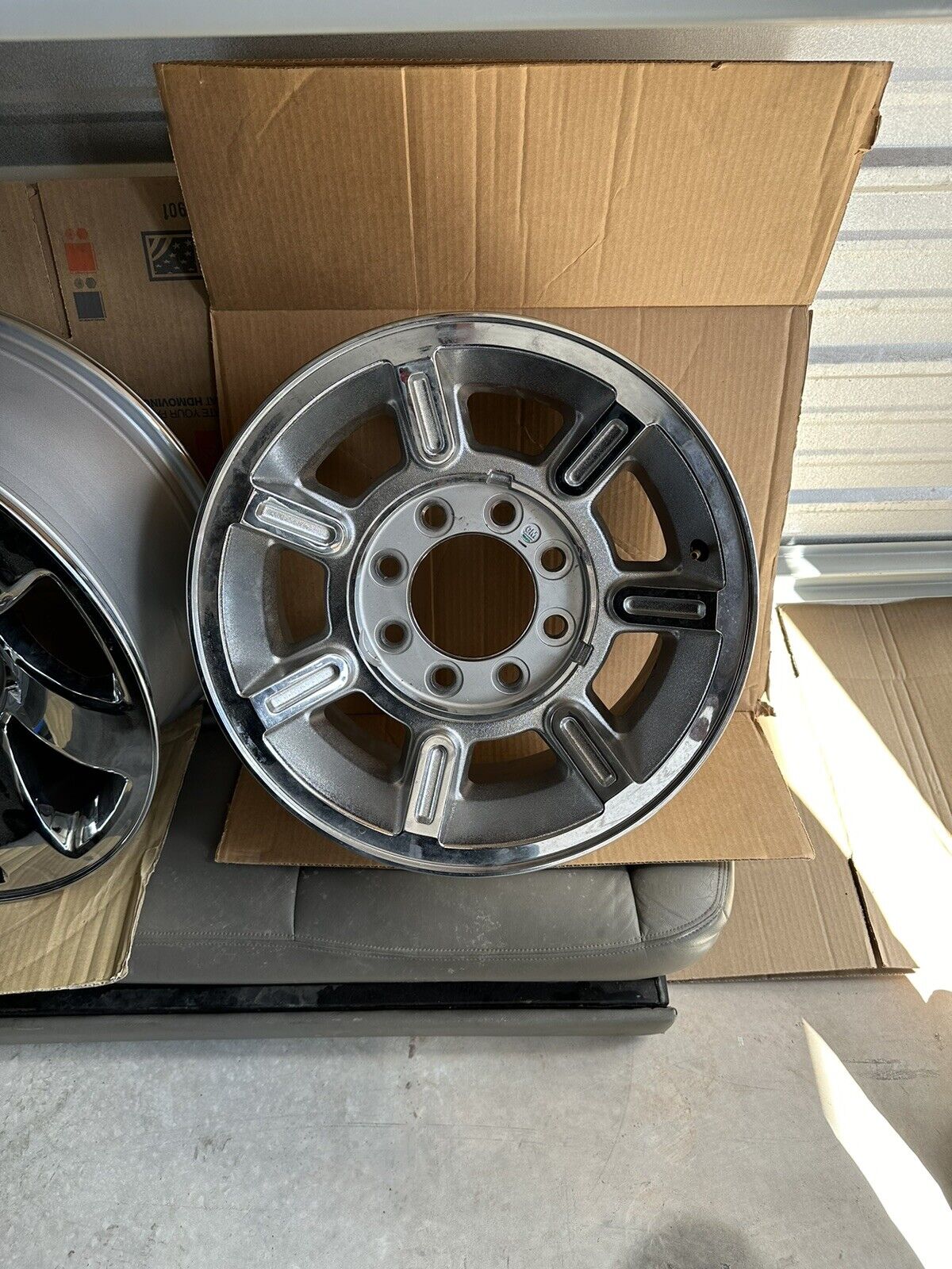 New 2008  H2 17” Chrome Rim Wheel From Spare