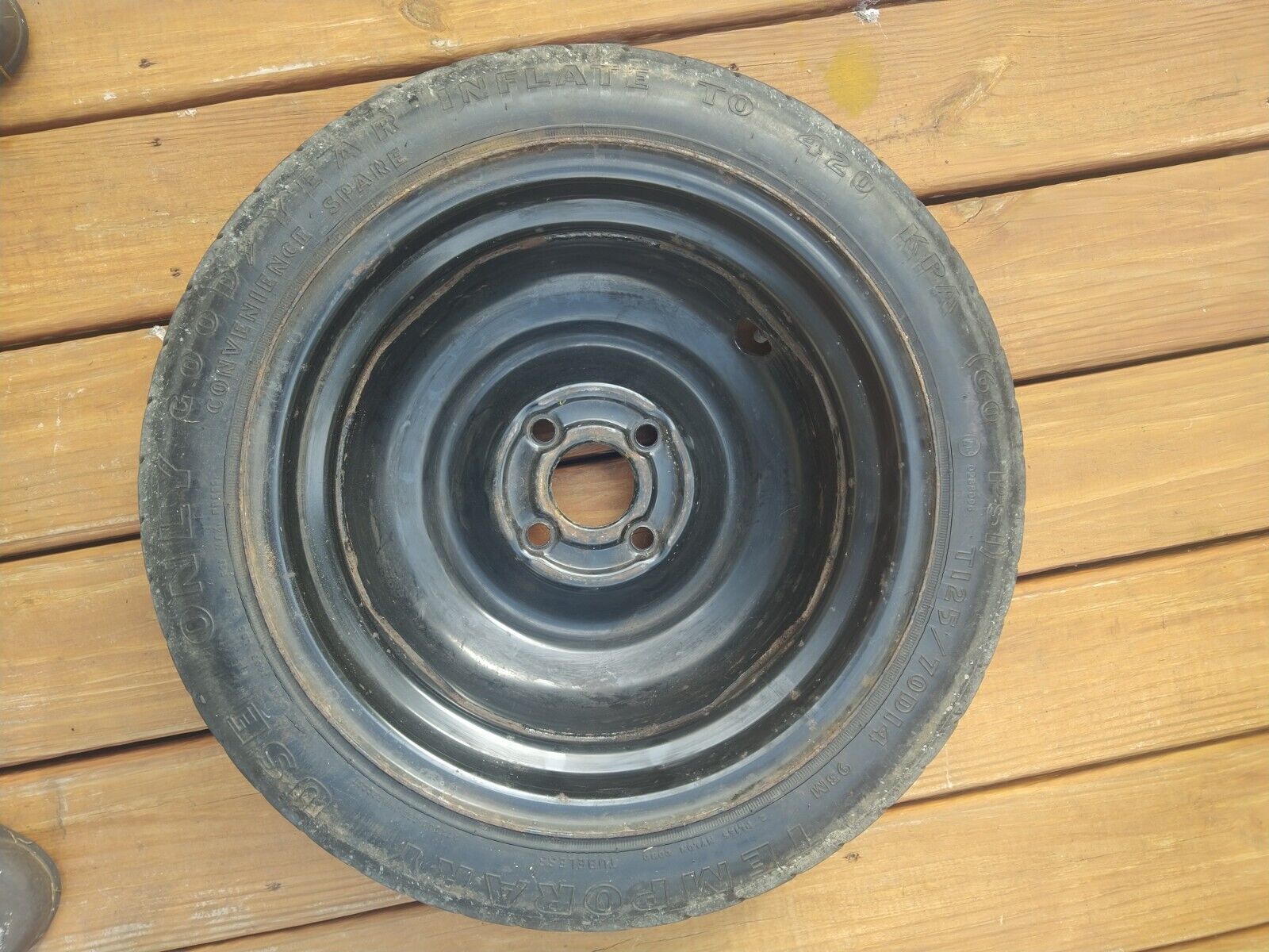 1993-1997 HONDA DEL SOL Compact Spare Tire T125x70D14