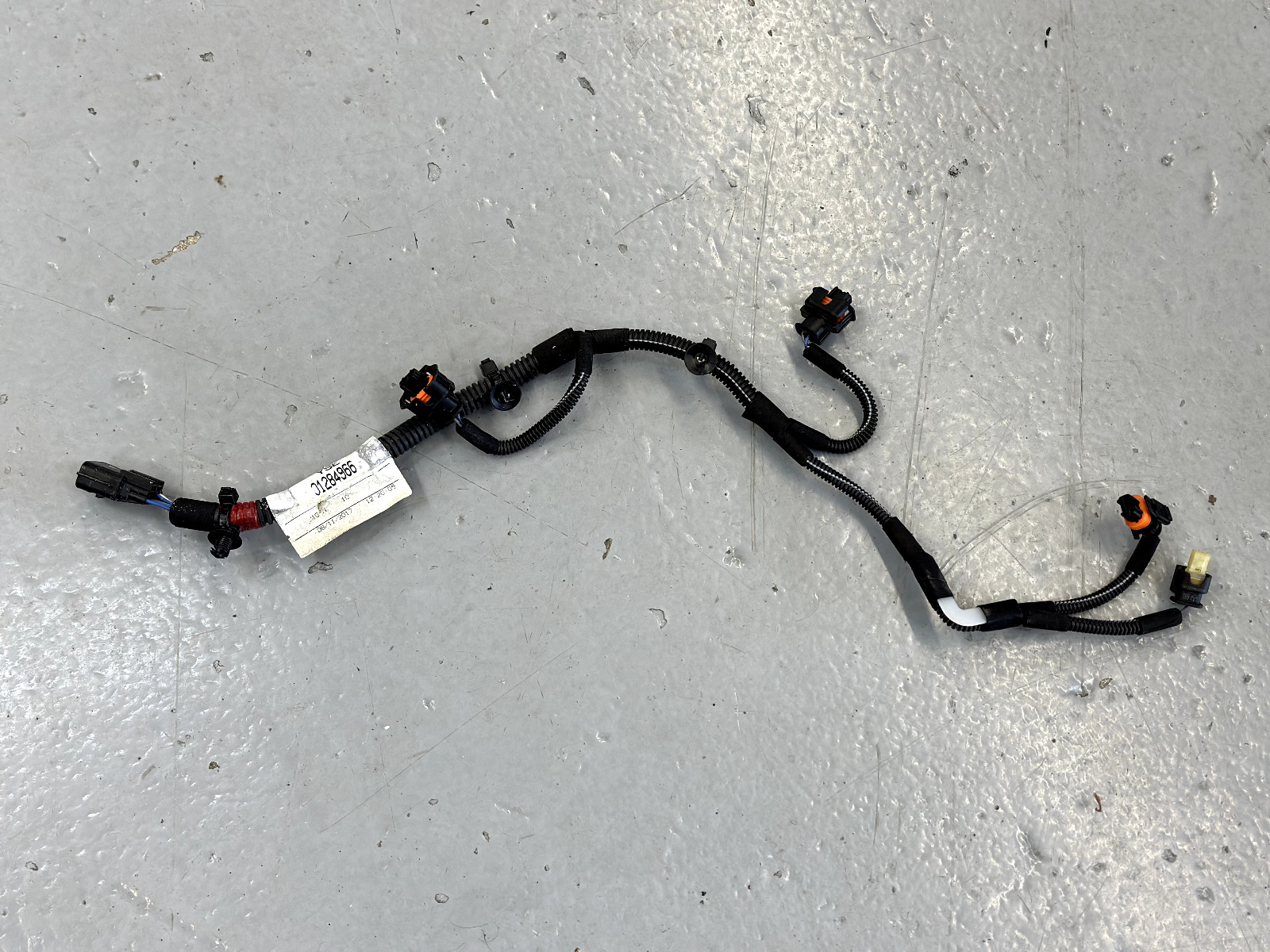 McLaren 720S LH Left Lower Intake Wire Harness 01284966 OEM used
