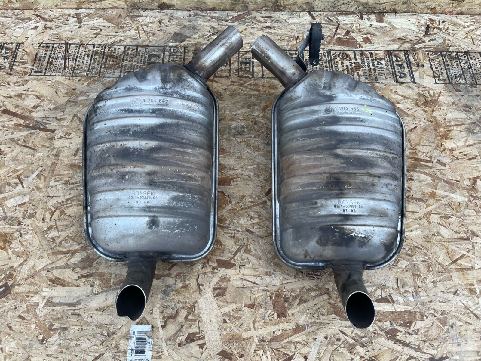Factory Right & Left Rear Muffler Exhaust 1994-1998 BMW 750il 750 E38 OEM #00156
