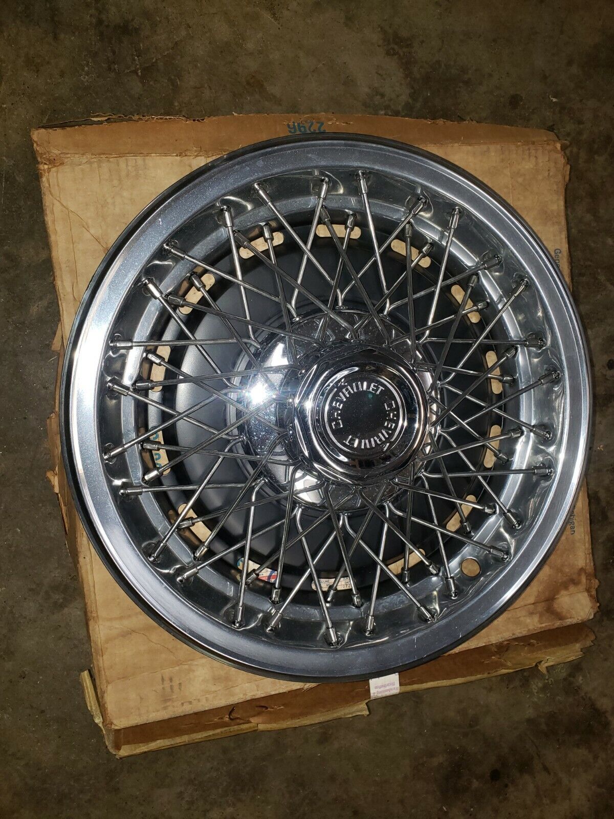 1980 NOS Chevy Caprice Wire Wheel cover