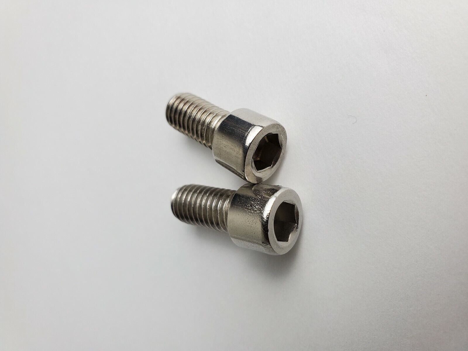 XF Offroad wheels center cap mounting screws (2)